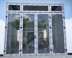 Lắp đặt cửa nhôm kính cường lực Phú Nhuận