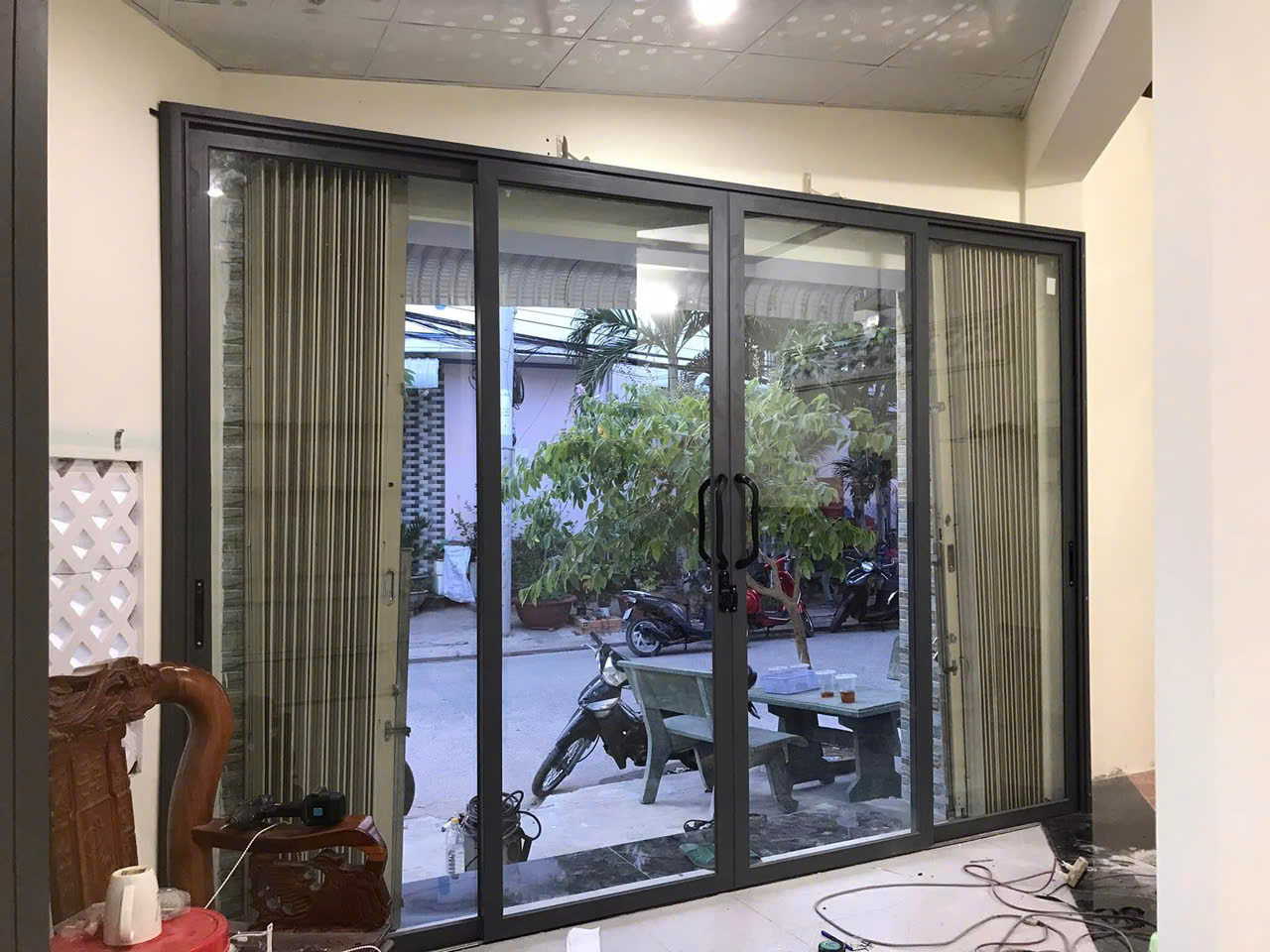 Thi Công Nhôm Kính Trọn Gói Giá Rẻ Quận Phú Nhuận